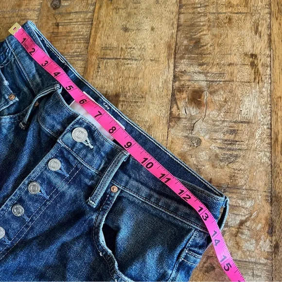 Mother Denim Distressed Shorts Size 27
I - Picture 6 of 14